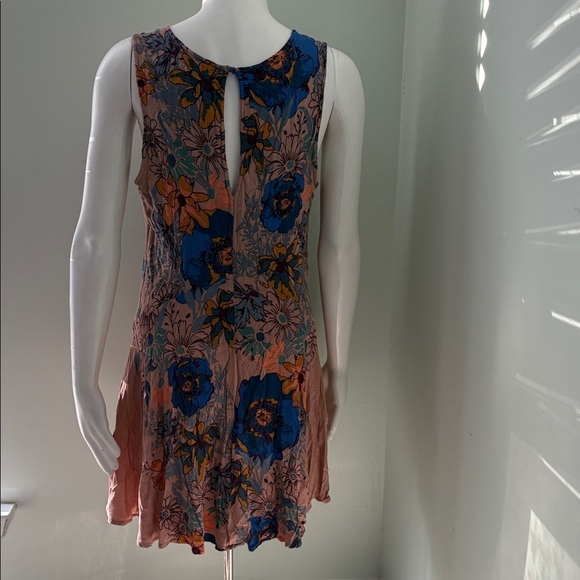 Free People backyard party tunic/dress RARE blush medium - Picture 6 of 8